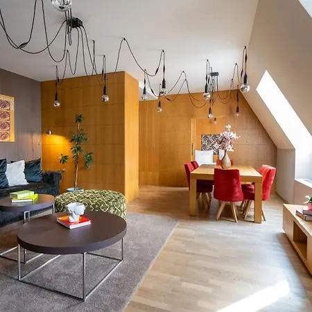 Innside By Melia Old Town Отель