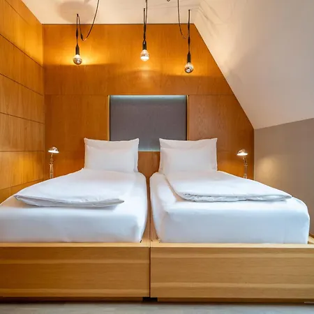 Отель Innside By Melia Old Town 4*