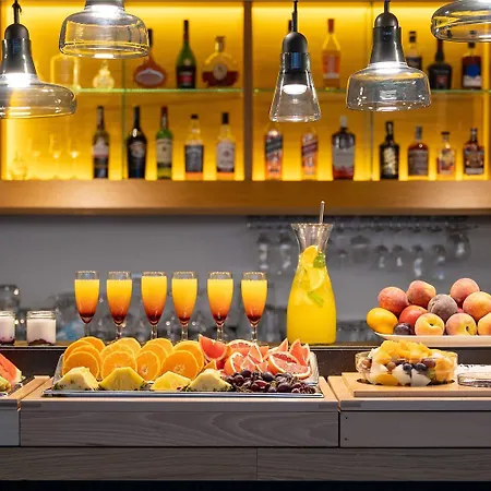 Innside By Melia Old Town 4*