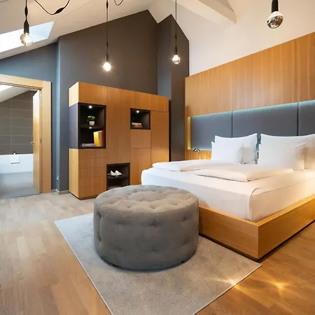 Innside By Melia Old Town