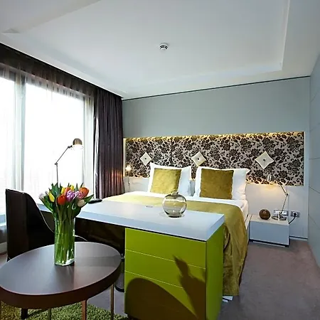 Innside By Melia Old Town Szálloda