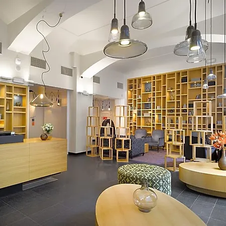Szálloda Innside By Melia Old Town 4*