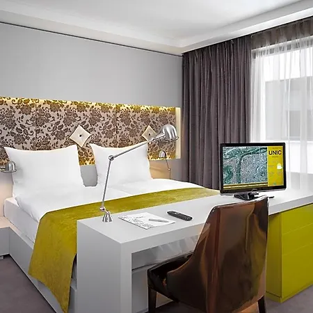 Szálloda Innside By Melia Old Town