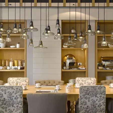 Innside By Meliá Old Town 4*