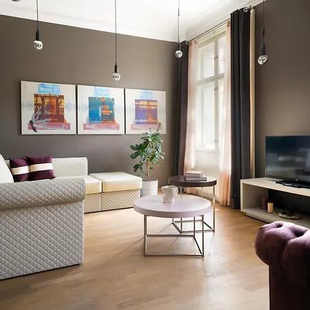 Hotel Innside By Meliá Old Town 4*