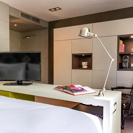 Innside By Melia Old Town 4* פראג