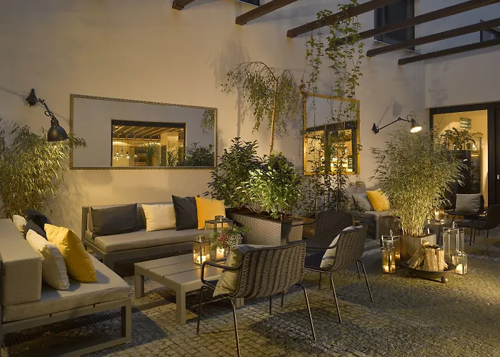Innside Old Town 4*